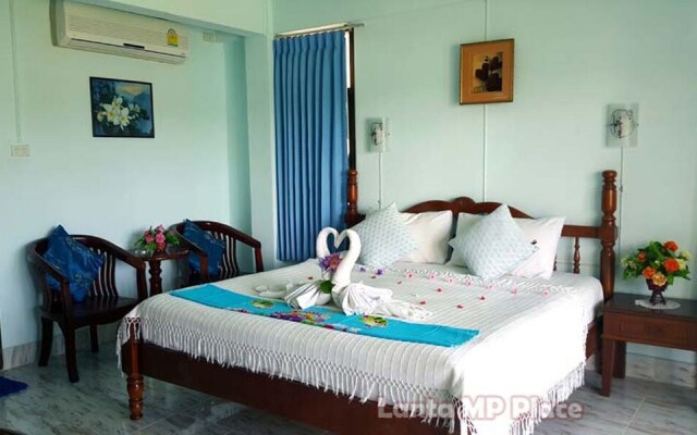 Lanta MP Place Hotel