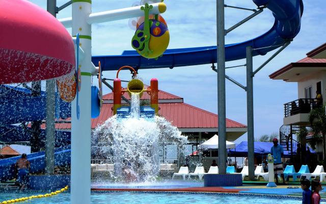 CML Beach Resort & Water Park