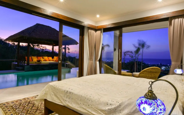 Villa Lakshmi – Guest Rooms – Temukus