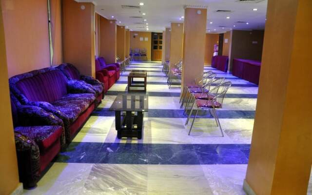 Hotel Raj Palace