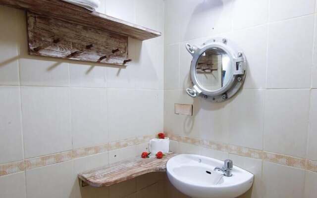 Sama - Sama Bungalow