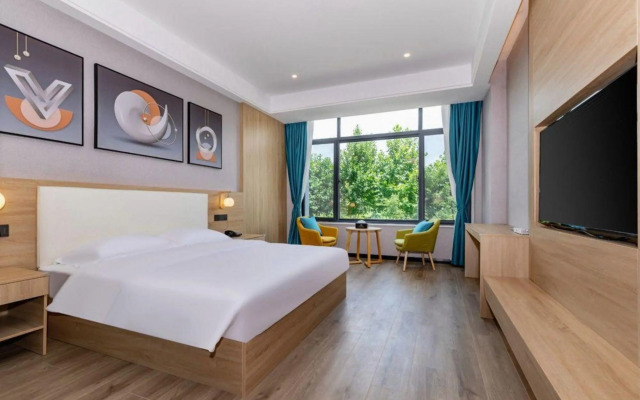 Hefei Les Theme Hotel