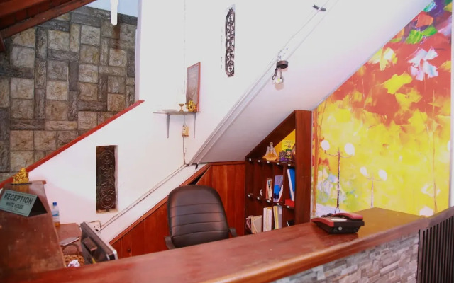 OYO 468 White House Holiday Resort