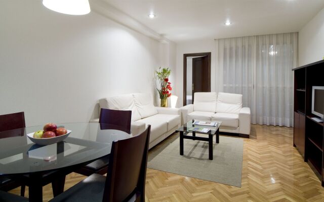 Apartamentos Mendebaldea Suites