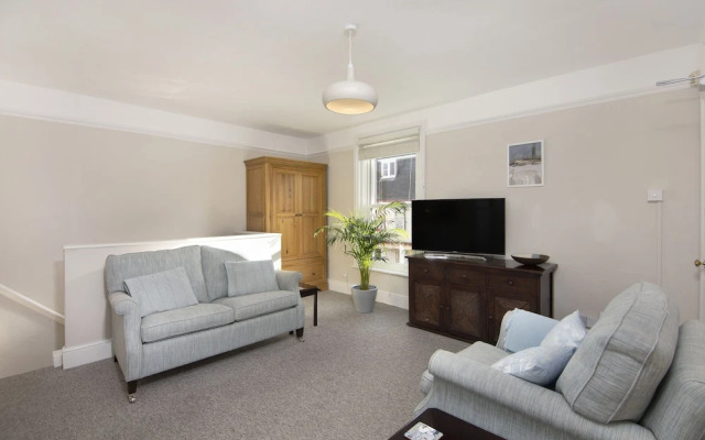 Salt Lane Apartments