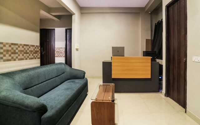 Oyo Flagship 30196 Noida Sector 5