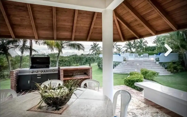 Majestic 4 Bedroom Villa In Dominican Casa da Campo