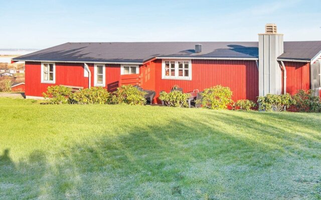 6 Person Holiday Home in Lemvig