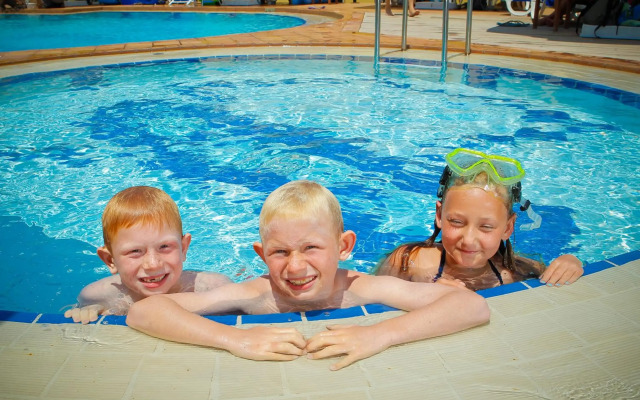 Sea View Resorts & Spa