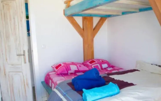 SUL surf, eat & sleep
