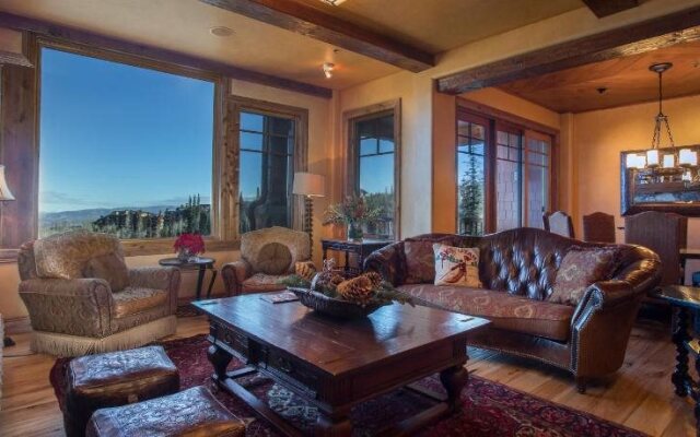 Grand Lodge at Empire Pass