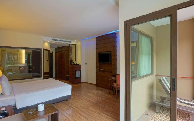 Novotel Phuket Vintage Park Resort