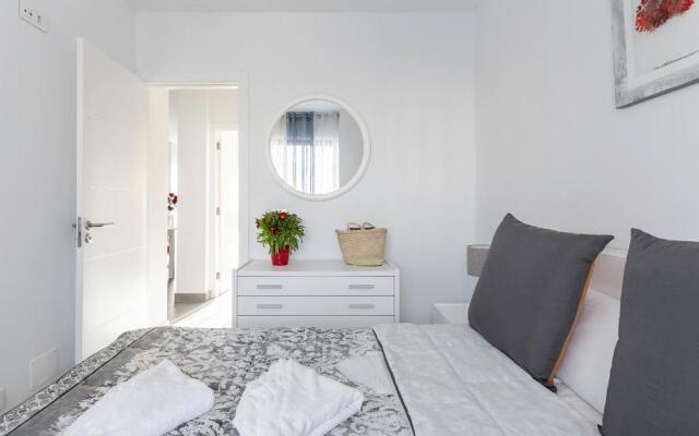 Almar Apartamento en Los Cristianos con AC