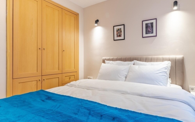 Apartment With Backyard In The Heart Of Cihangir