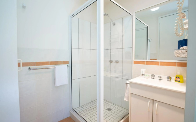 Adina Lodge Holiday Units