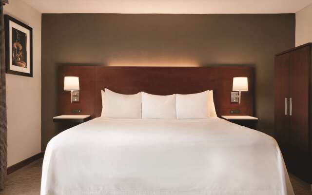 Radisson Hotel Cincinnati Riverfront