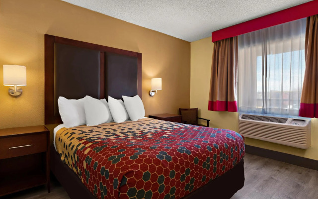 Kings House Motor Hotel