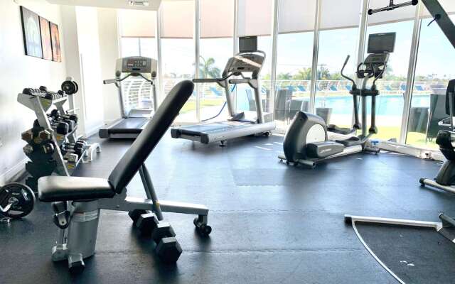 Nuvo Suites Hotel