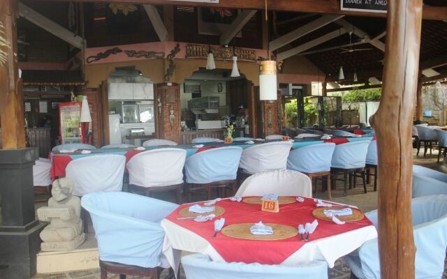 Amed Cafe & Hotel Kebun Wayan