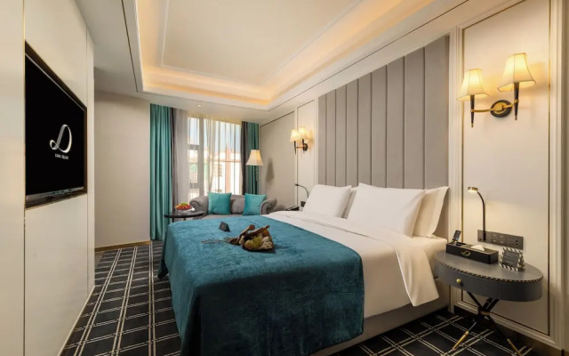 XANA Deluxe International Hotel Dongshankou Metro Station Branch