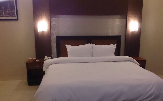 Hotel One Gujrat