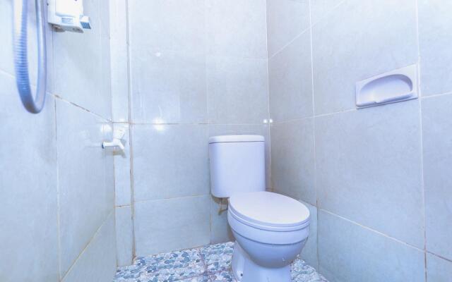 OYO 1427 Azzahra Guest House Syariah