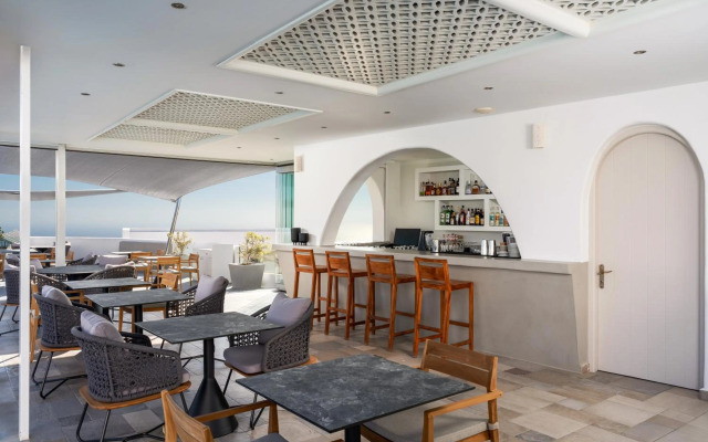 Santorini Palace