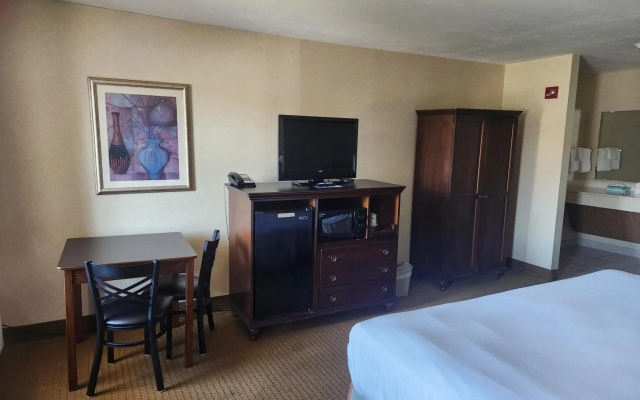 Suburban Studios Branson On The Strip