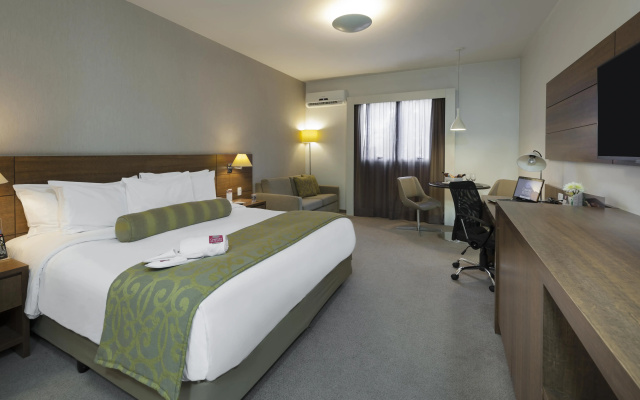 Comfort Suites Flamboyant