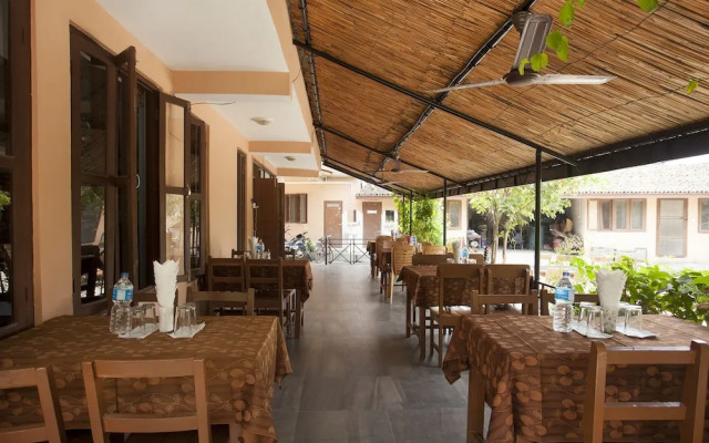 OYO 485 Hotel Holy Lodge Annexe