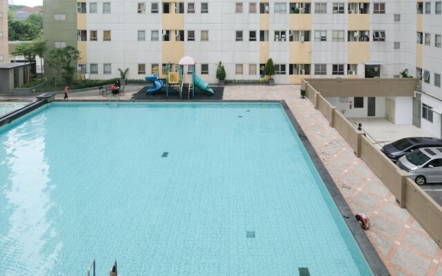 Homey 2Br At Puncak Permai Apartment