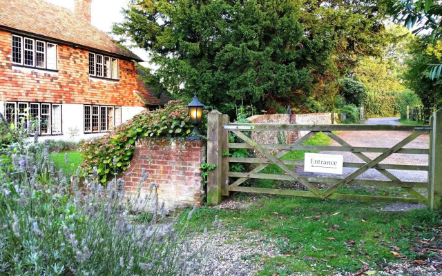 Iffin Farmhouse Accommodation