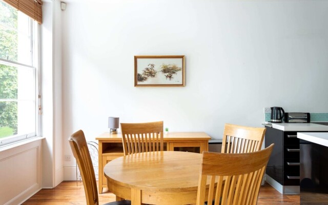 Spacious Pimlico Apartment