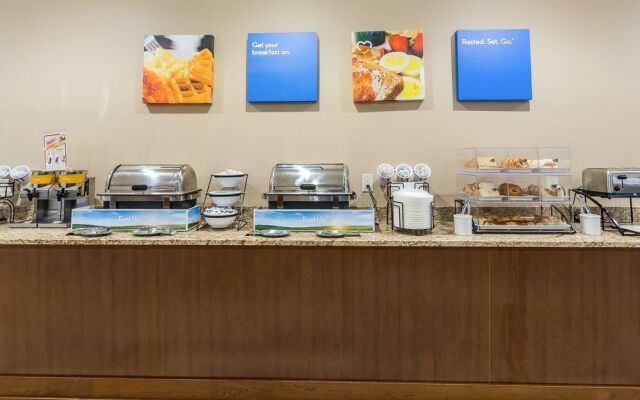 Quality Inn & Suites Event Center