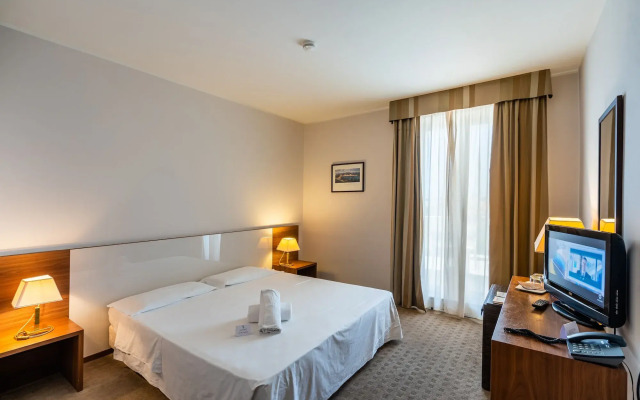 Capo Peloro Resort - Adults Only