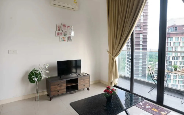 Lux Dpristine 3BR Home w Views, 5mins to Legoland
