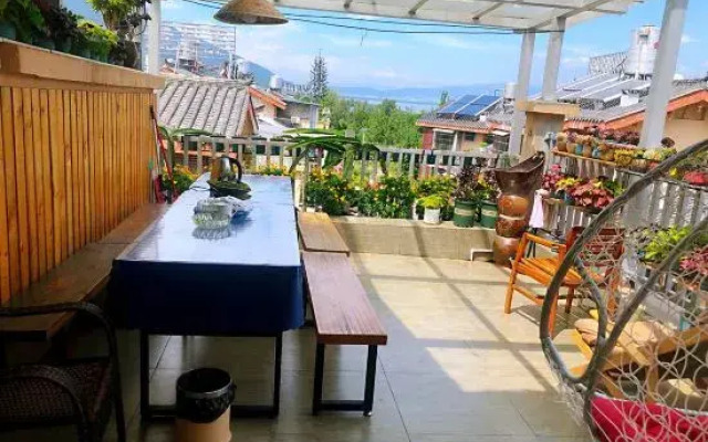 Guanhai Post S  tation