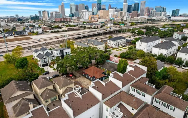 Spacious Houston 3bed3 Bath Family Townhome