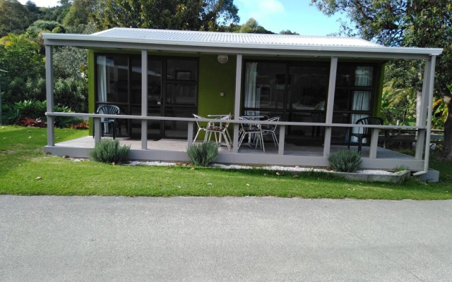 Whatuwhiwhi TOP 10 Holiday Park