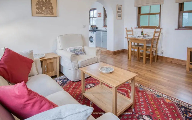 Marina House Annex - 1 Bedroom - Neyland
