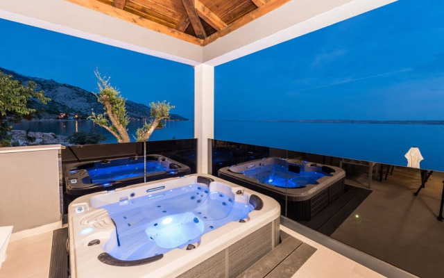 Luxury Villa Solis