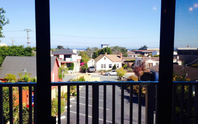 Inn By the Bay Monterey