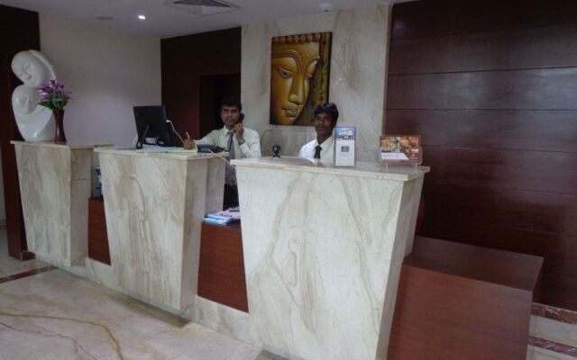 Hotel Ashwa Park