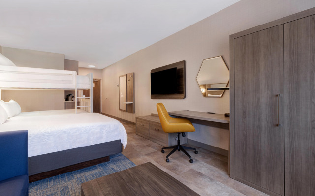 Holiday Inn Express & Suites Moab by IHG