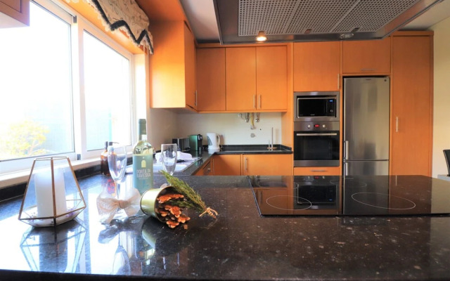 3-bed Townhouse With Pool in Albufeira Balaia