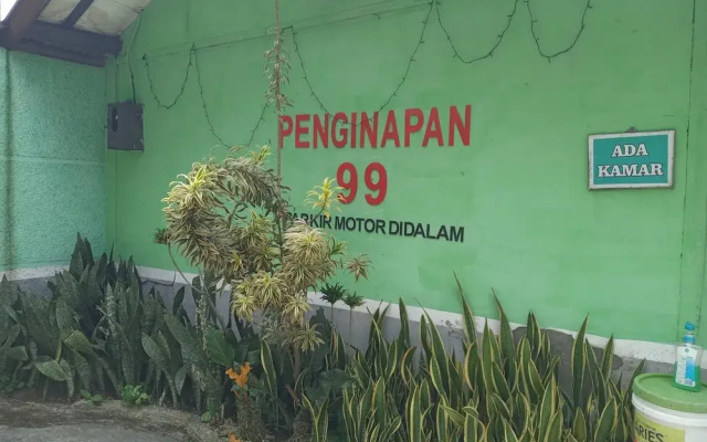 Penginapan 99
