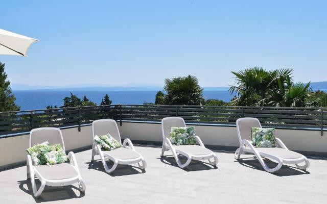 Apt3 - Villa Perla with swimming pool, Lovran - Opatija