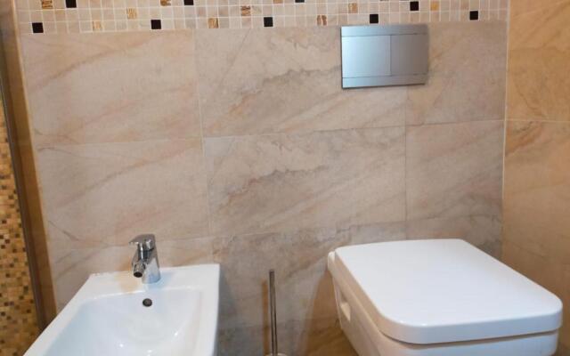 Hunyadi Luxury Dna Stanca 1