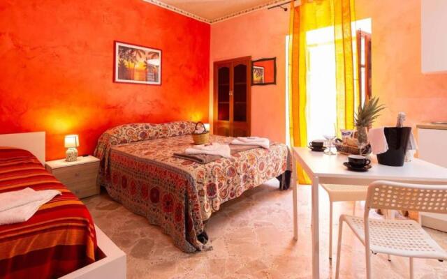 Studio with city view balcony and wifi at Castelbuono