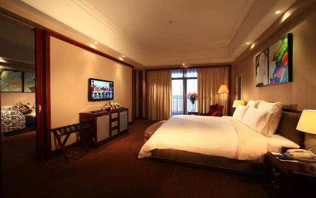 Babylon Hotel
